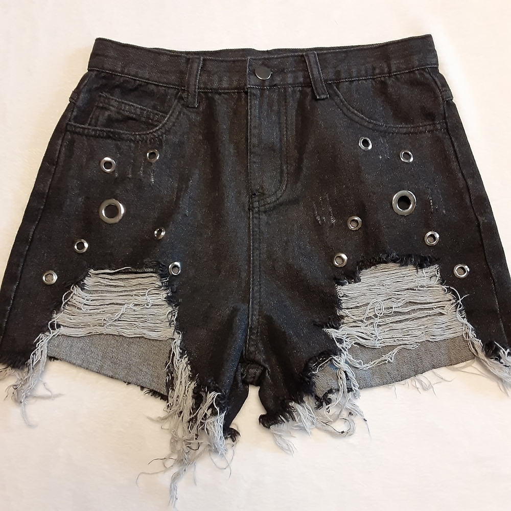 NWOT EMORY PARK HIGH WASTED DESTROYED JEAN SHORTS